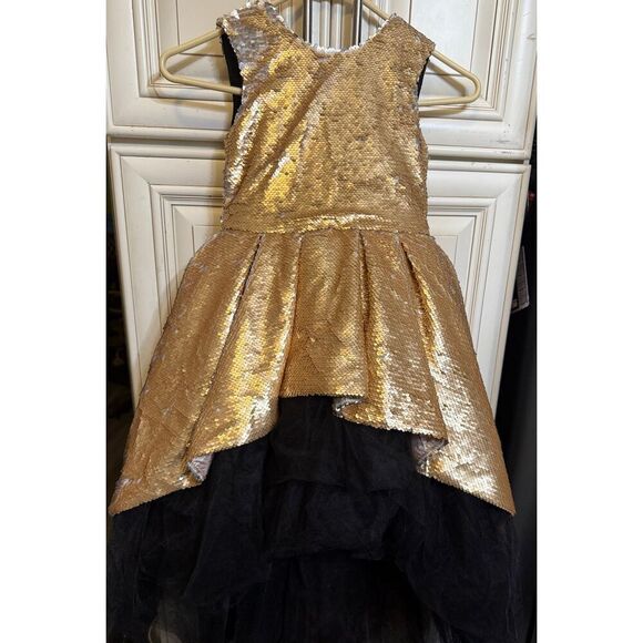 Custom Made Girls Sequined Sleeveless Tulle Hi-Low Dress Gold Black Size 5-6 - Picture 8 of 13